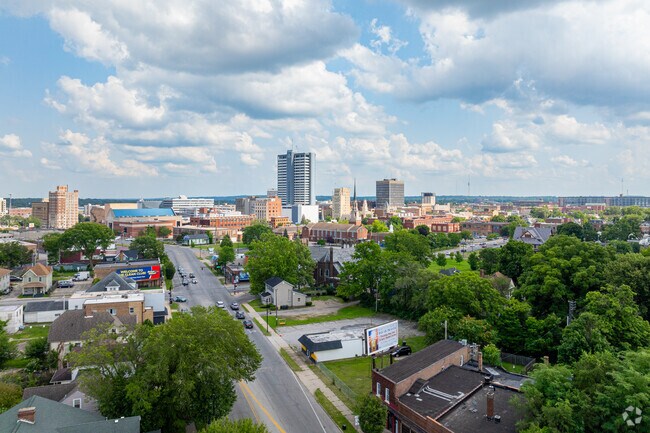 Near Northwest sits on the edge of downtown South Bend.