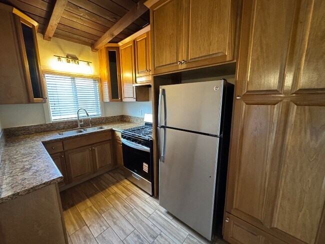 1422 Manhattan Beach Blvd unit 1422, Manhattan Beach, CA 90266 - photo 5