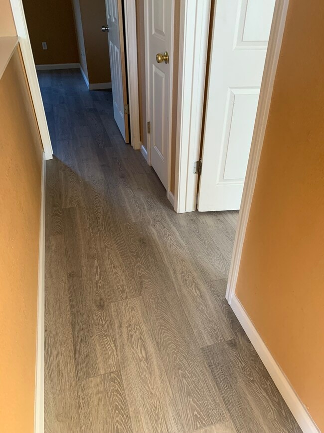 965 Weeping Willow Ct, Tracy, CA 95376 - photo 7