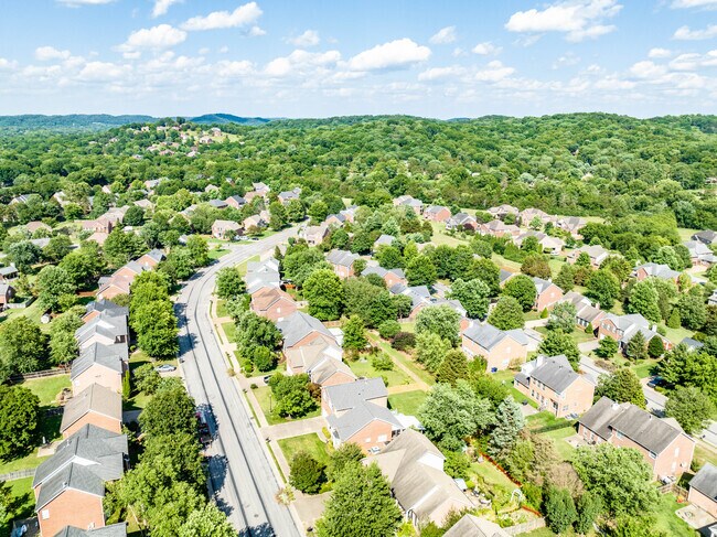 10+ Neighborhoods in ZIP Code 37221, TN - Homes.com 10+ Neighborhoods in ZIP Code 37221, TN - Homes.com