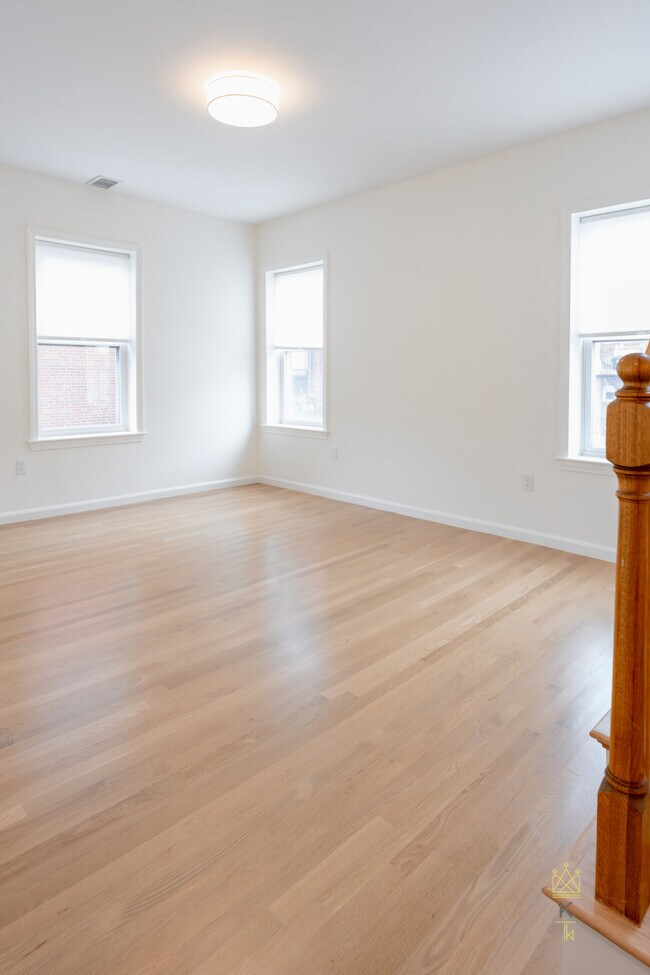 5 Davis Ave unit 6, Brookline, MA 02445 - photo 4