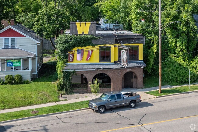 Waldo's Campus Tavern has been catering to WMU college students in West Main Hill since 1981.