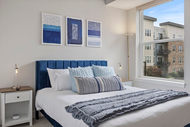 28294 Ferry Rd unit ID1366972P, Warrenville, IL 60555 - photo 7