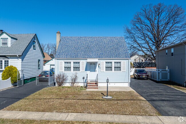 Many of Maurer’s houses are smaller Cape Cods that can start at around $300,000.