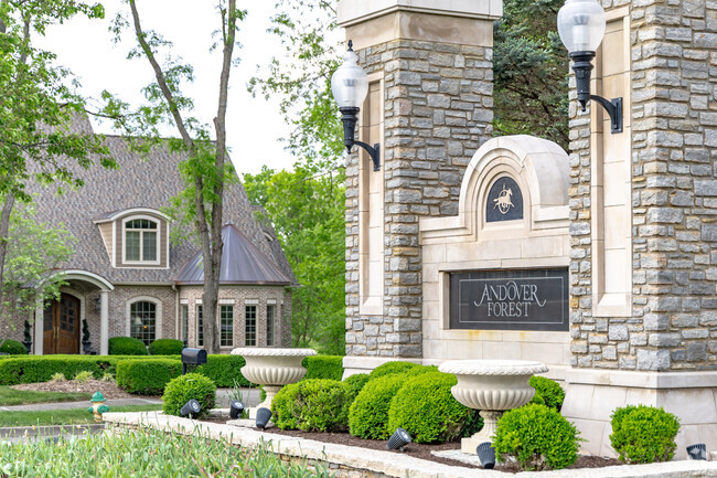 Andover Forest has modern homes, easy access to major routes, and a peaceful setting.