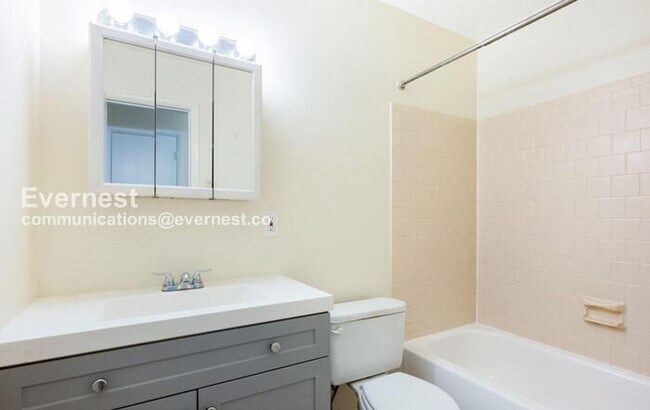 2247 Sedgwick St unit d, Petersburg, VA 23805 - photo 3