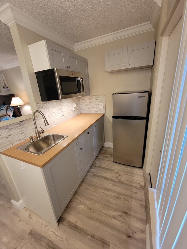 Ocean Jewels unit 101, Daytona Beach, FL 32118 - photo 7