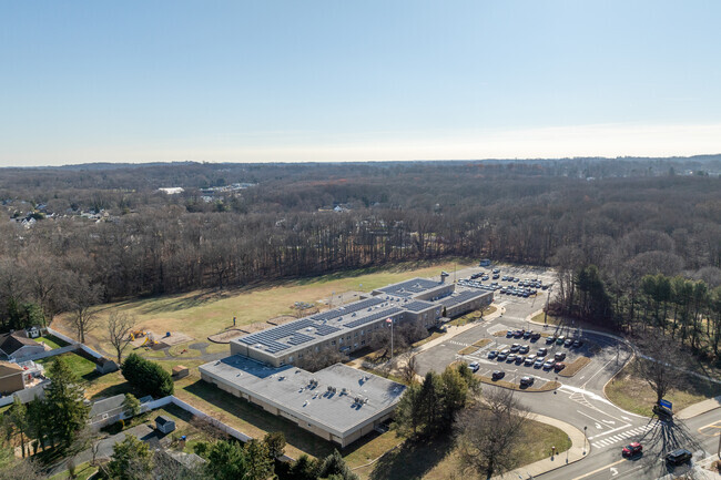 New Monmouth Elementary School