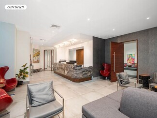 1755 York Ave, New York, NY 10128