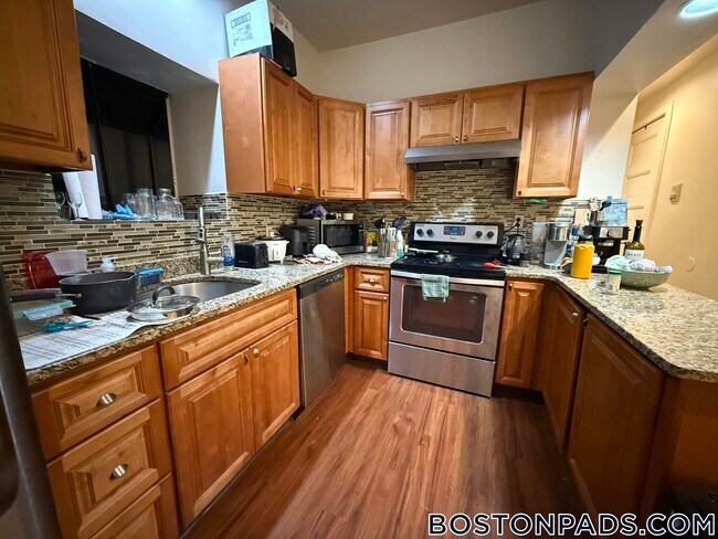 616 Columbus Ave unit 1, Boston, MA 02118 - photo 5