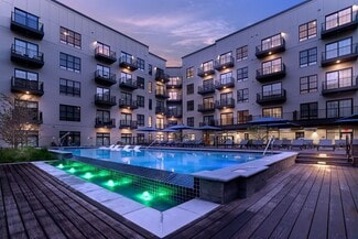 1100 S 5th St, Harrison, NJ 07029