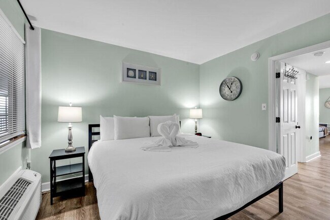 2001 S Ocean Blvd unit ID1266525P, Myrtle Beach, SC 29577 - photo 4