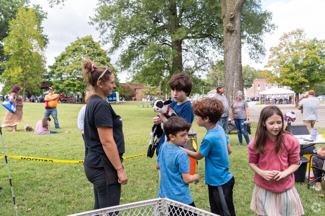 Enjoy all of the different events throughout the North Pointe area.