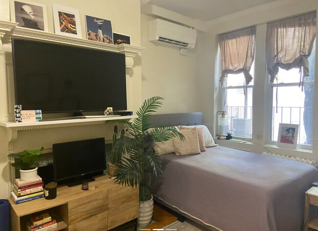 79 Saint Botolph St unit 507, Boston, MA 02116 - photo 3