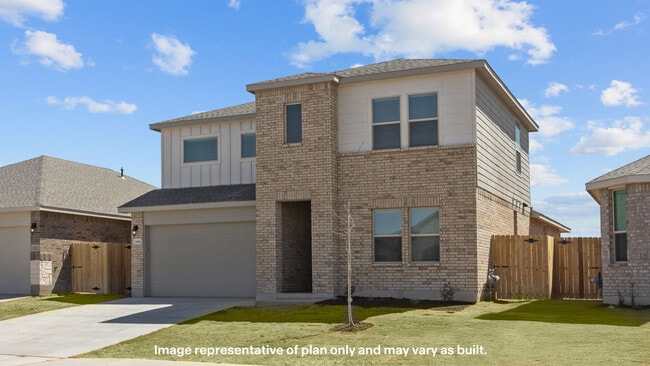 2116 Somerset Dr, Midland, TX 79707 - photo 2