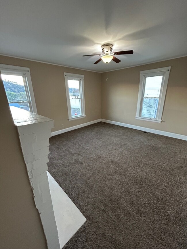 918 Marshall St Unit 918.5, Mcmechen, WV 26040