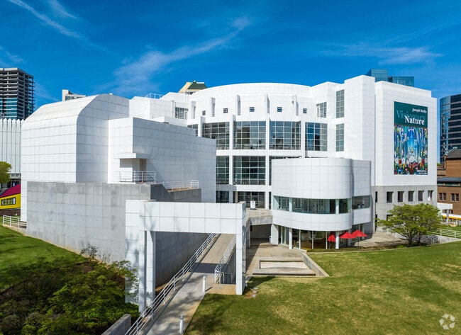 The High Museum is the largest museum for visual art in Loring Heights.