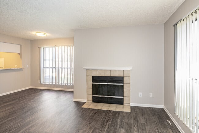 The Timberline - Living Room