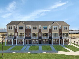 30009 Center St Unit 13, New Hudson, MI 48165
