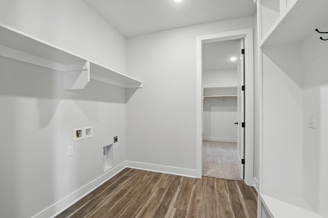 1804 Halls Creek Dr unit 36842031, Raymore, MO 64083 - photo 4