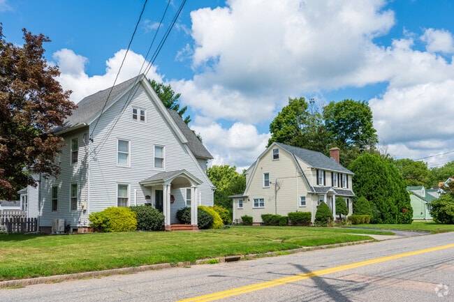 Rows of homes line the streets of East Great Plains.
