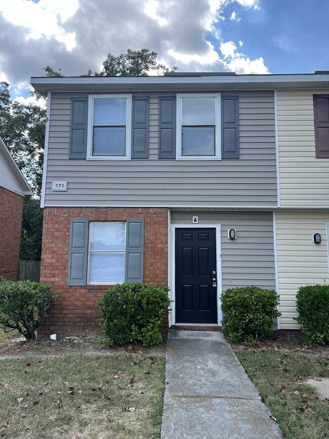 171 Petersburg Cir Unit 171-A, Augusta, GA 30907