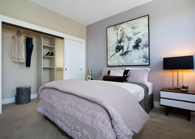 2205 Bridgepointe Pkwy unit ID1355266P, San Mateo, CA 94404 - photo 4