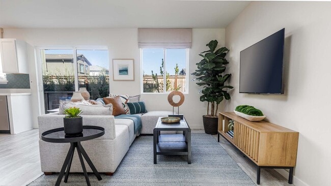 8080 Whippersnapper Way, Roseville, CA 95747 - photo 5