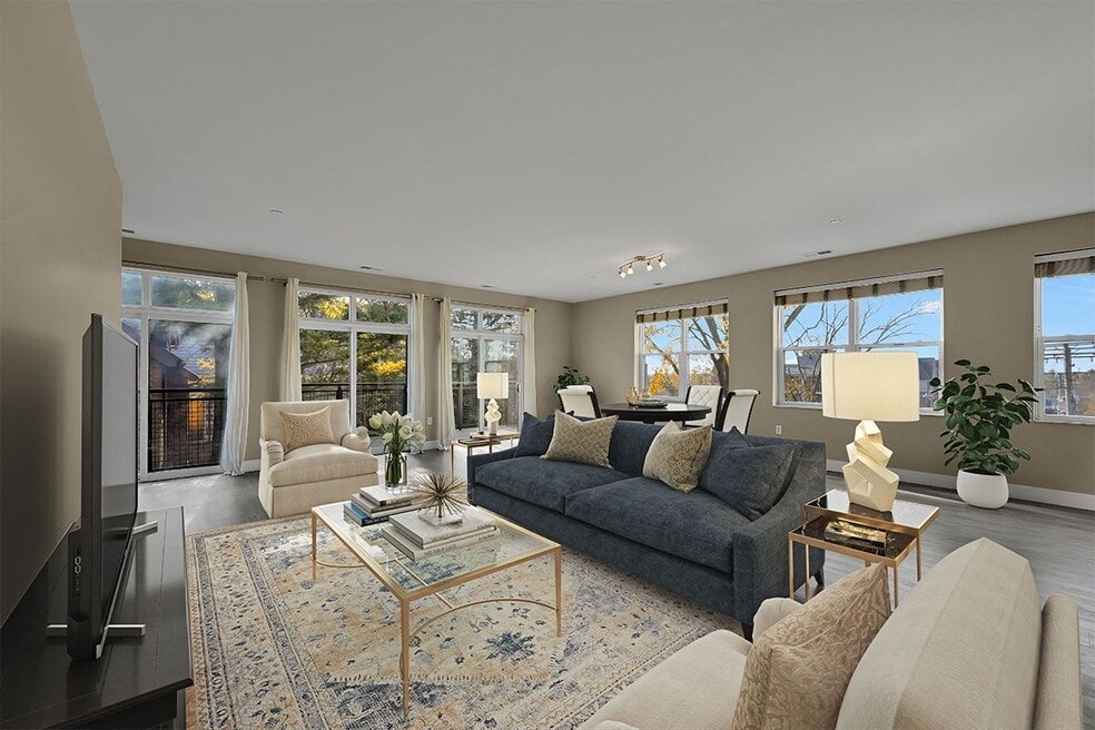 McGovern House, Highland Park, IL 60035 - photo 1