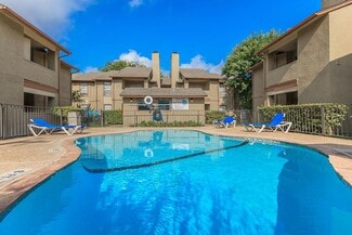 207 Deerwood Dr, San Antonio, TX 78209