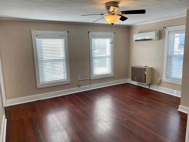 31 Tremont St unit 2, Marlborough, MA 01752 - photo 3