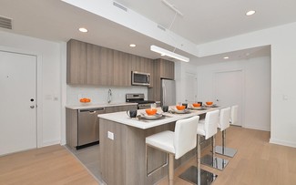 600 Harrison St, Hoboken, NJ 07030