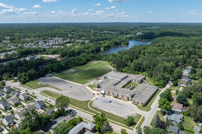 Muir Middle School aerial view.