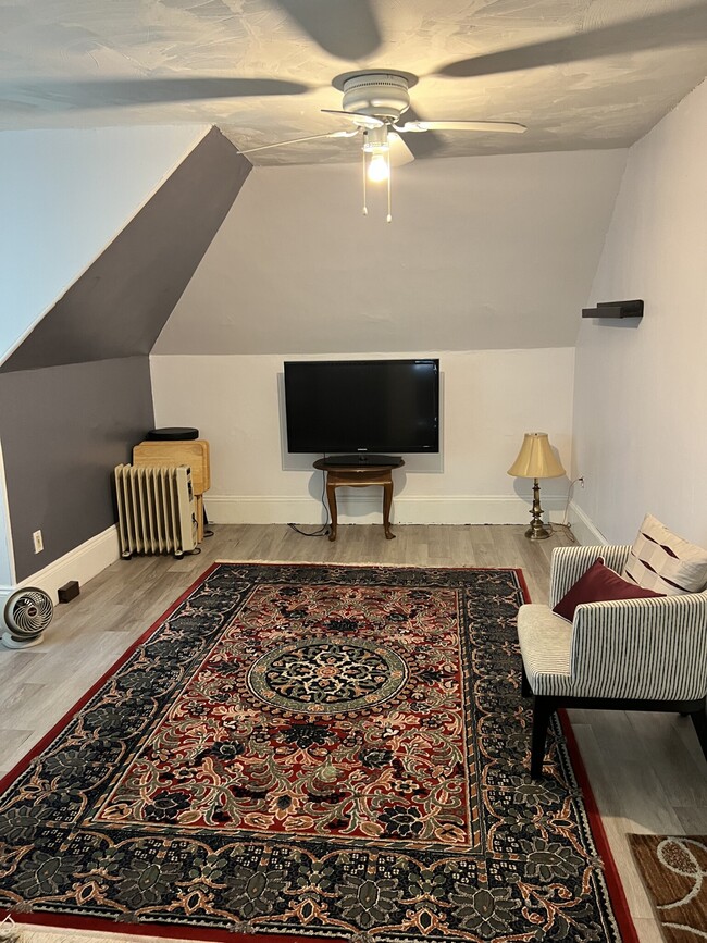 47 University Rd Unit 1, Brookline, MA 02445