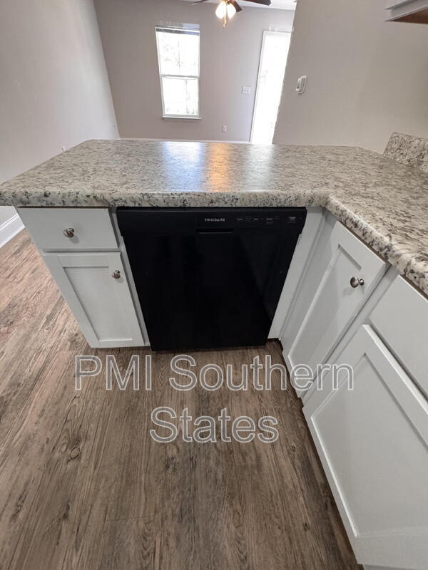 200 Walnut Hill Dr unit A, Easley, SC 29642 - photo 6