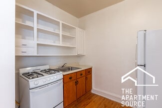 4851 N Damen Ave Unit 305, Chicago, IL 60625