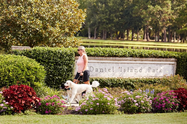 The Henslow Daniel Island Apartments & Townhomes, Charleston, SC 29492 - photo 4