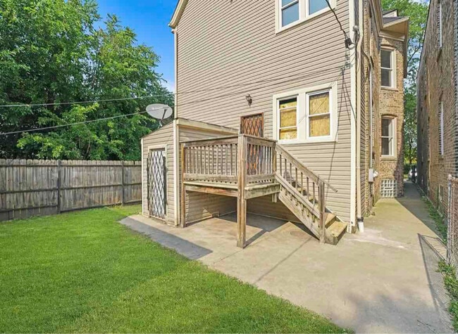 6430 S Green St unit 2, Chicago, IL 60621 - photo 2