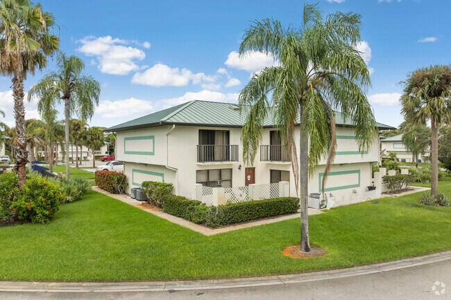 Sabal Palm Villas, Stuart, FL 34997 - photo 7