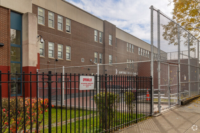 JHS 226 Virgil I. Grissom is ranked #275 in New York Middle Schools.