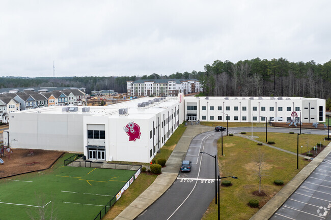 Envision Science Academy is a K-8 tuition-free public charter school.