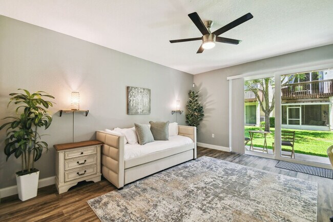 3174 Bayshore Oaks Dr unit ID1283035P, Tampa, FL 33611 - photo 6