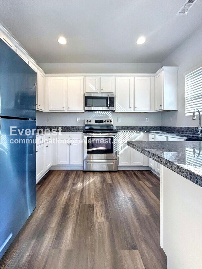 137 S Mor Vue Loop, Statesville, NC 28625 - photo 2