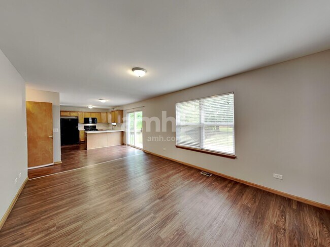 1907 Westmore Grove Dr, Plainfield, IL 60586 - photo 5