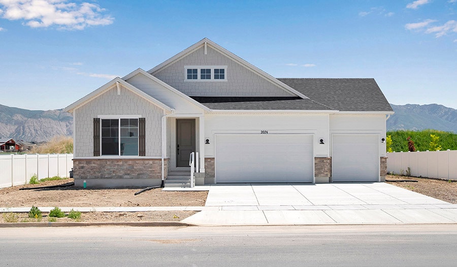 2074 S 3940 W, Msc, UT 84401 - photo 1