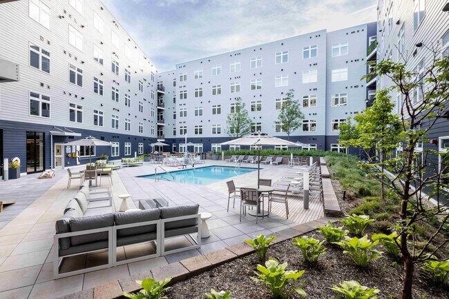 Courtyard Seating