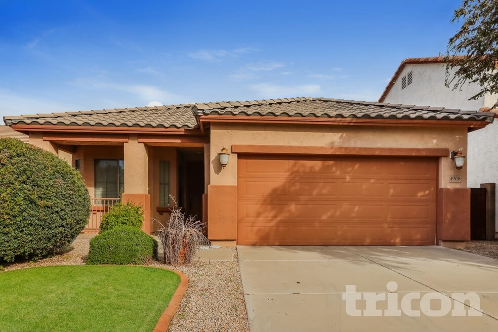 4908 E Austin Ln, San Tan Valley, AZ 85140 - photo 1