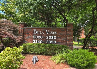 2330 Linwood Ave, Fort Lee, NJ 07024