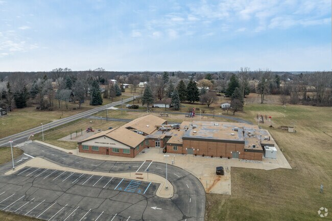 Eureka Elementary School, aerial view.