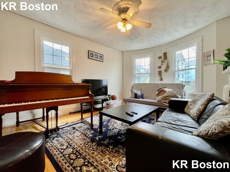 33 Imrie Rd, Allston, MA 02134 - photo 1
